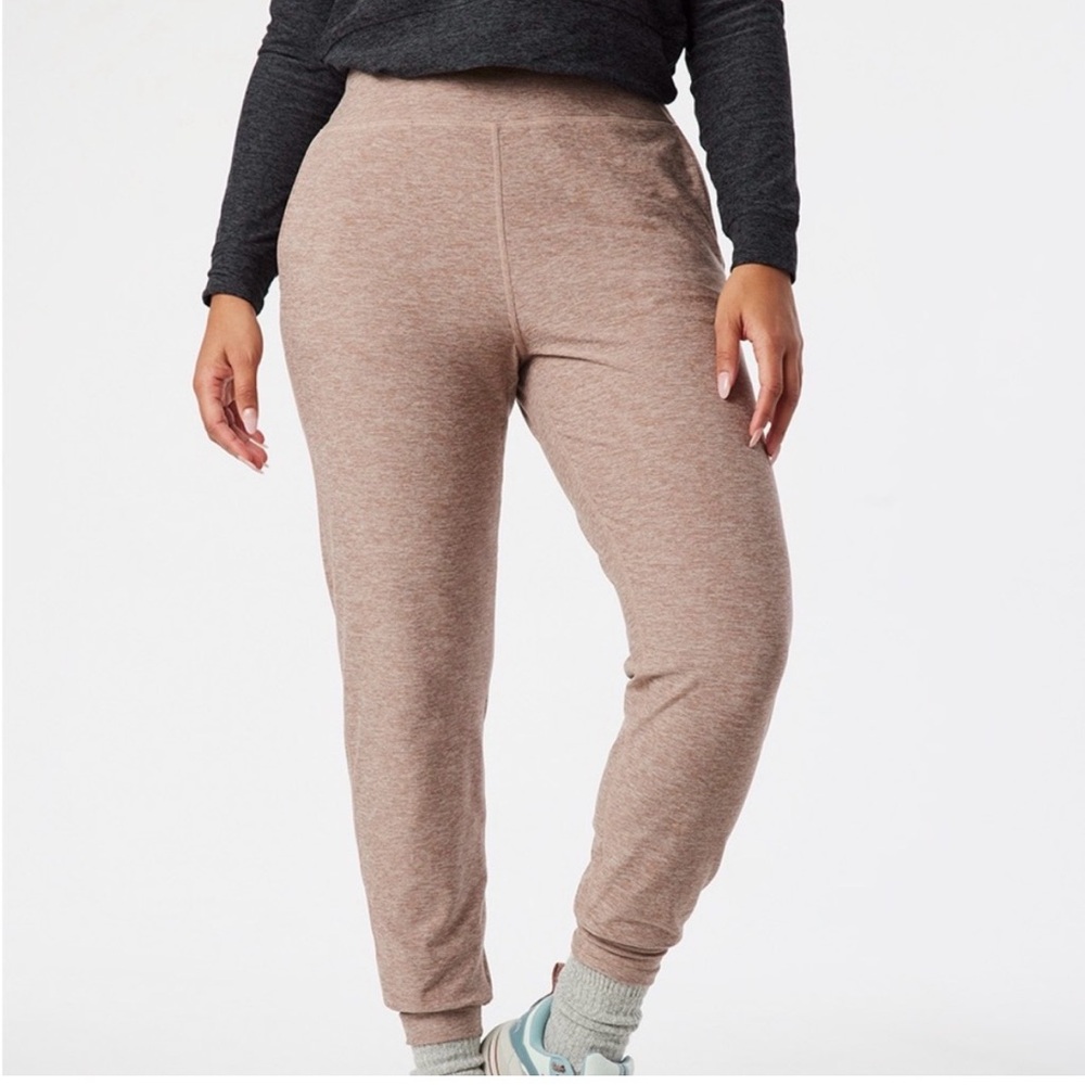 Outdoor Voices Cloud Knit Joggers in Mocha